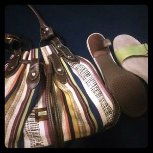 Excellent lime green aerosoles!